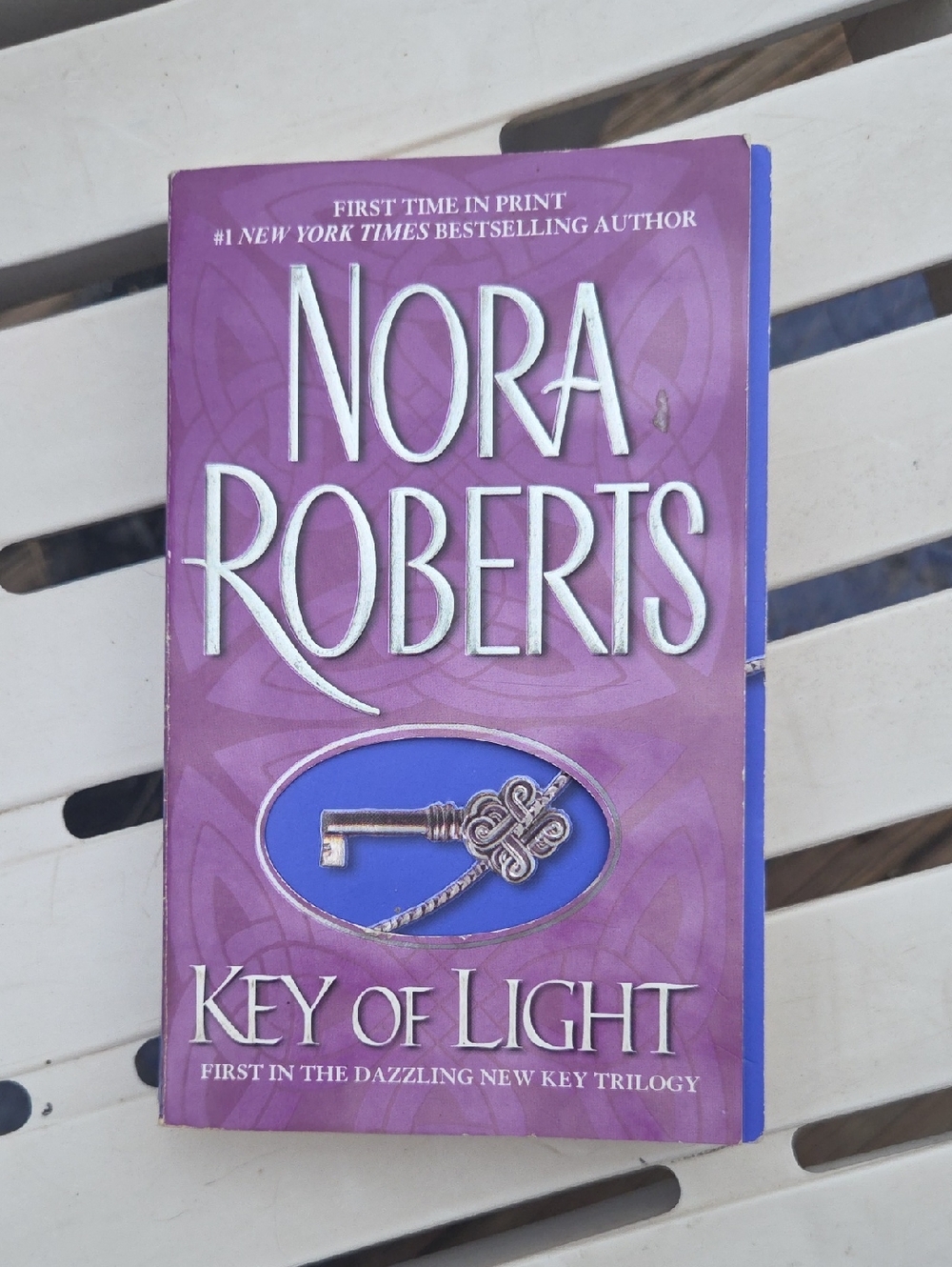 Nora Roberts "Key of Light" Paperback - Purple Cover